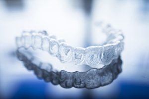 Bảng giá 90 khay-nieng-invisalign-thm
